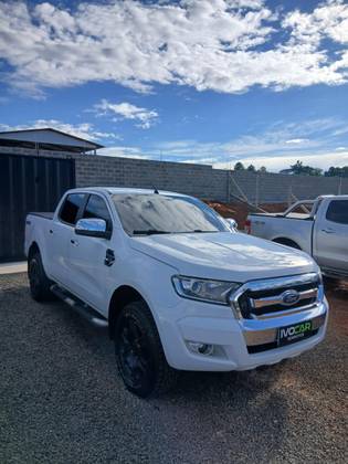 FORD RANGER 3.2 XLT 4X4 CD 20V DIESEL 4P AUTOMÁTICO FORD RANGER 3.2 XLT 4X4 CD 20V DIESEL 4P AUTOMÁTICO